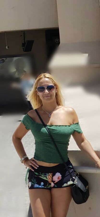 SEXY Mature mom