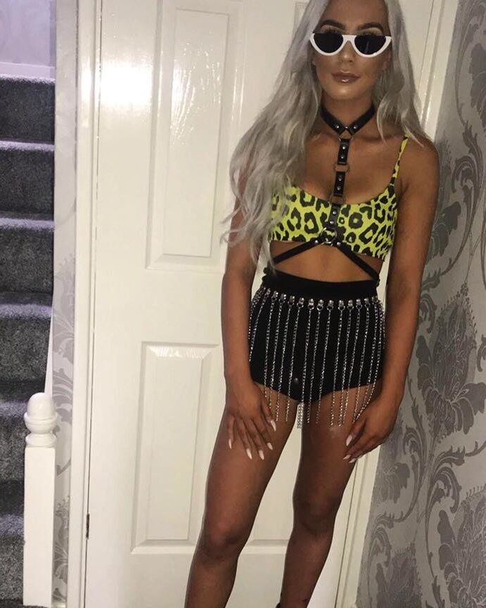 Sluts in Little Hotpants!