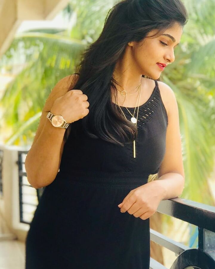 Divya(give hot comments and cum tribute on my yummy sexy )