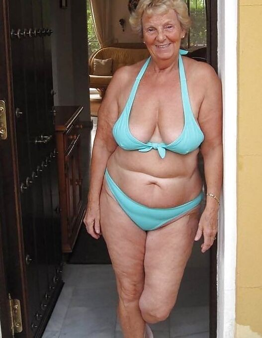 Grandma (coroa gostosa)