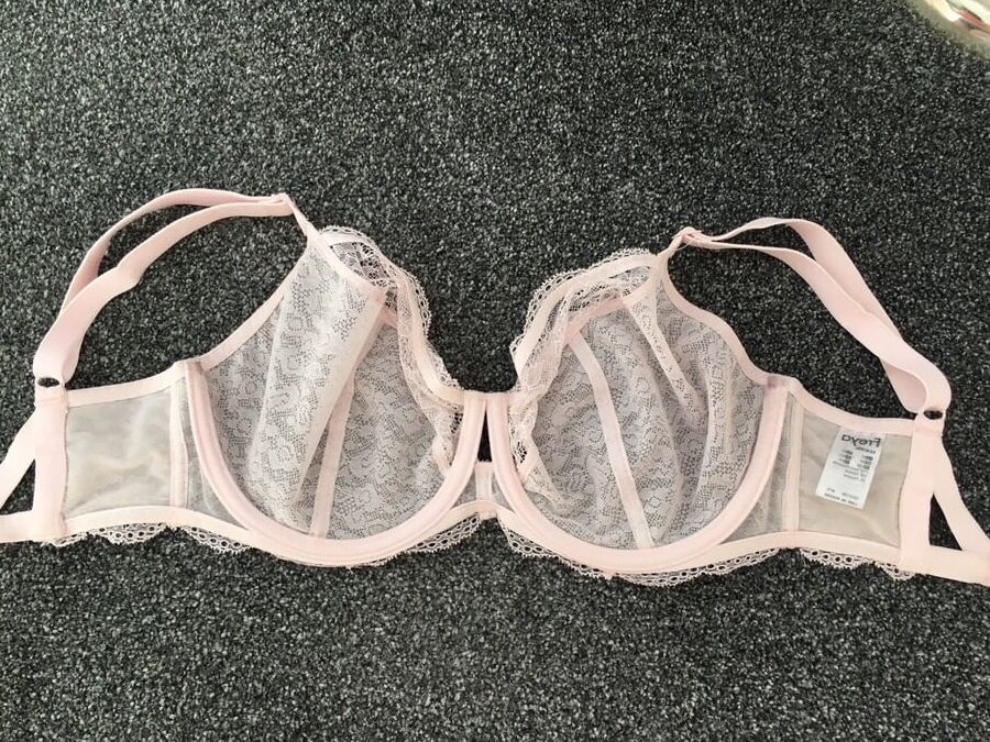 Bra shots