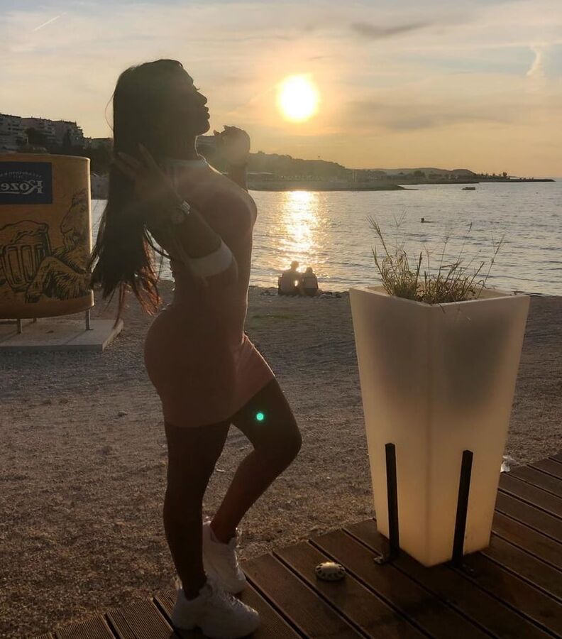 Croatian Bombshell Olivera