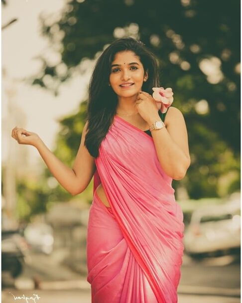 Divya(give hot comments and cum tribute on my yummy sexy )