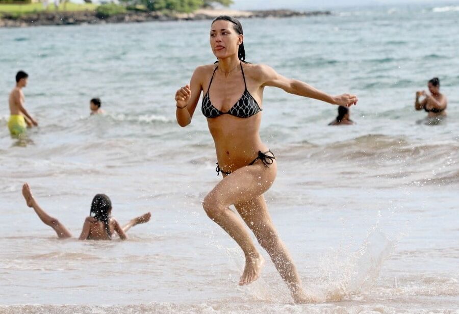 Julia jones sexy