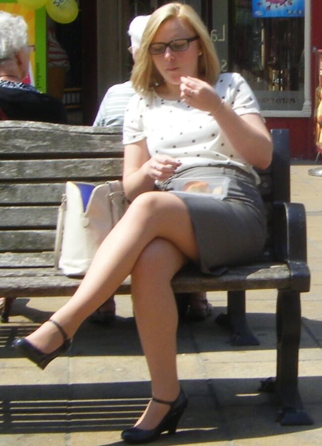 Street Pantyhose - BritSlut Wank Meat in Tights