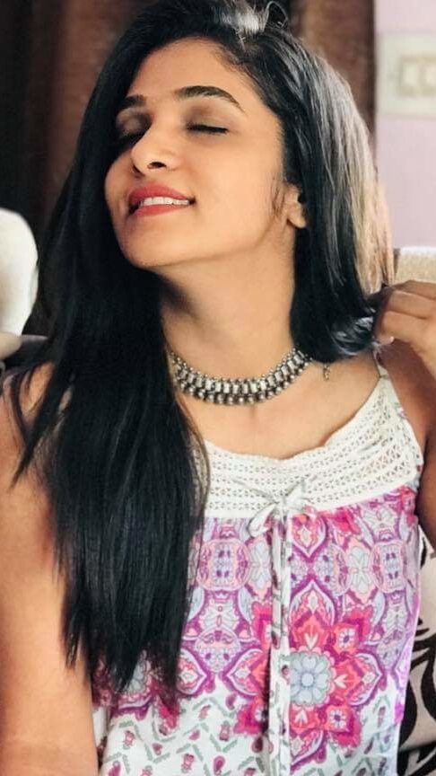 Divya(give hot comments and cum tribute on my yummy sexy )