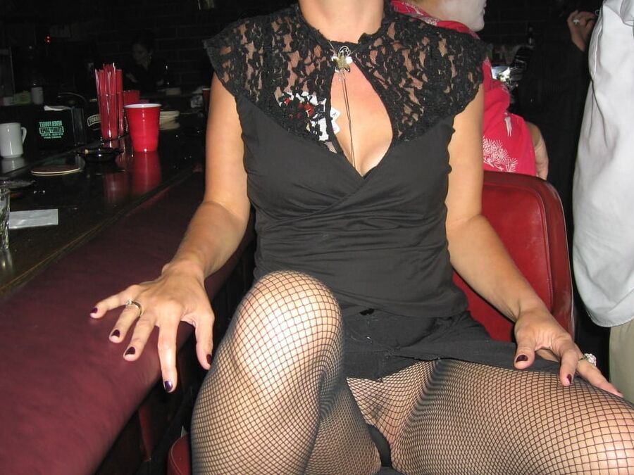 chaude brunette