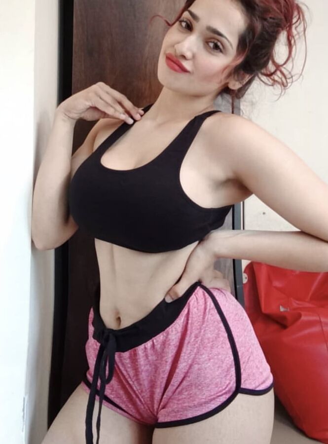 Asiti miatry big boobs big ass