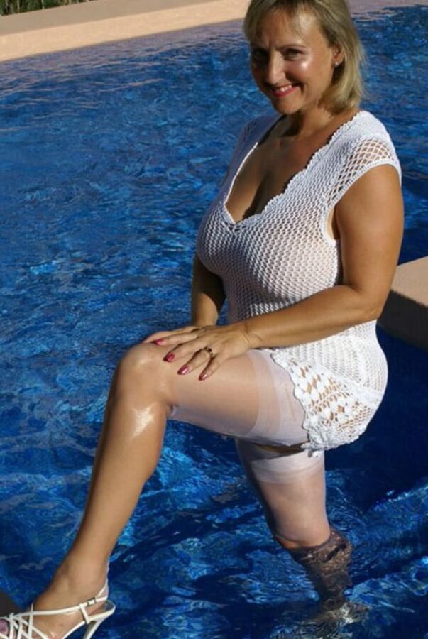 Michelles nylons is so hot