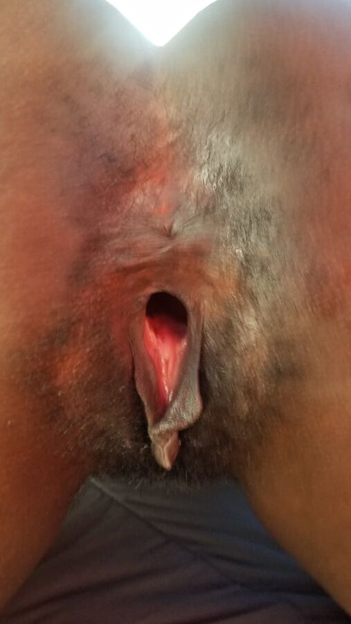 Skinny black pussy