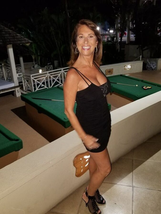 Slut wife Carol