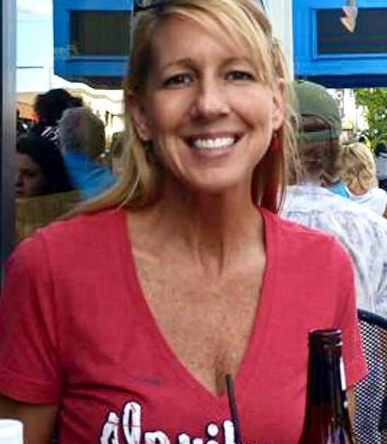 Gorgeous Blonde Milf Housewife from Missouri
