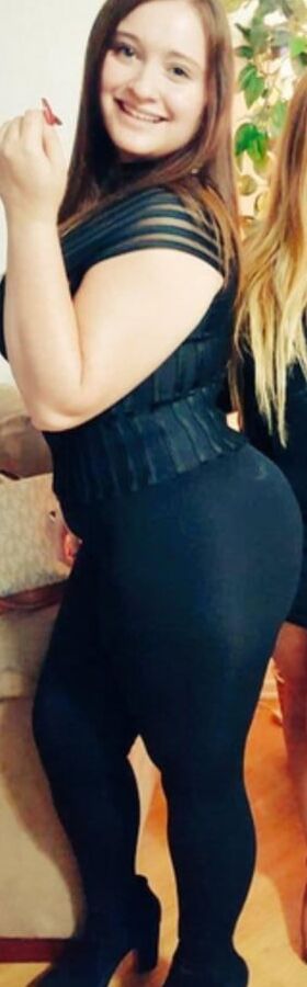 Busty BBW DD Brunette Kate