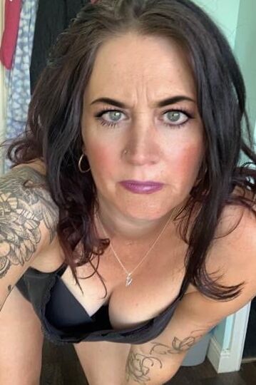 Mature Milf from Watford