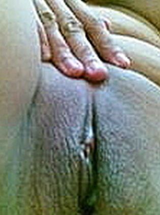 great milf Rebecca Sens and her cucky