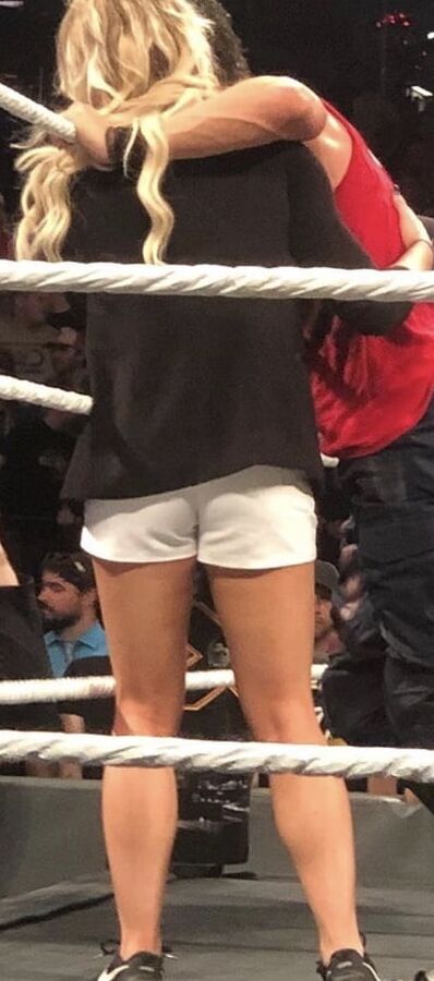 Candice LeRae Ass