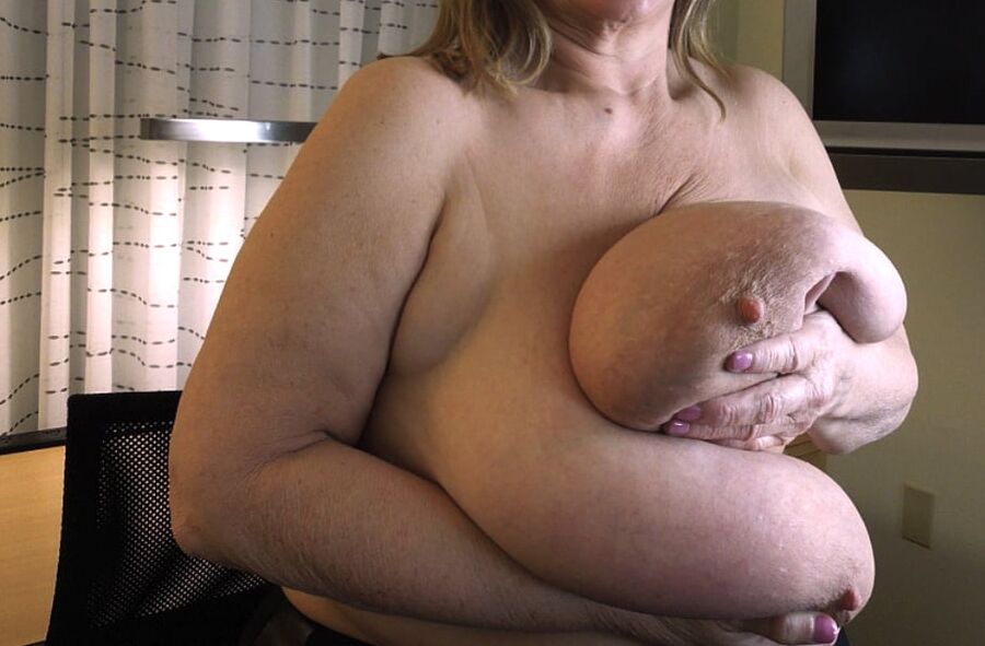 Tit Stackers - pro-boobs