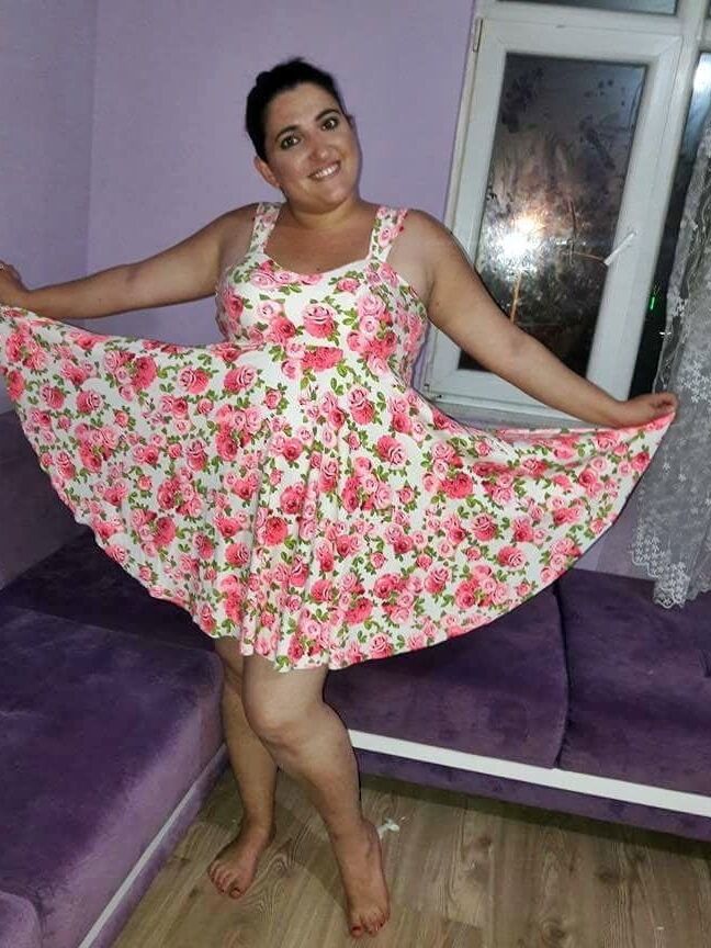 Turkish milf bbw tight socks nylon olgun turk evli anne