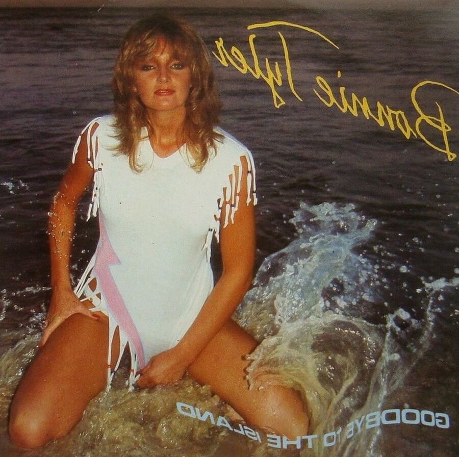 Retro Singer Bonnie Tyler