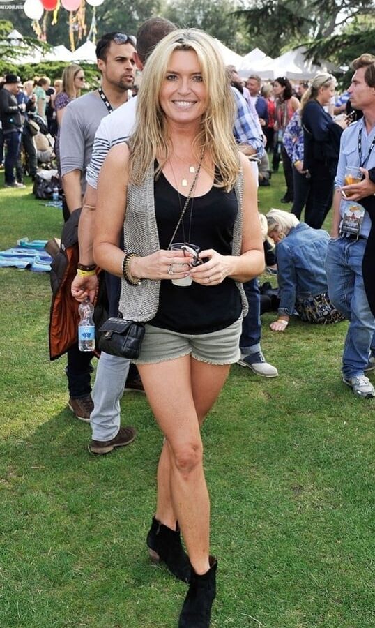 Tina Hobley