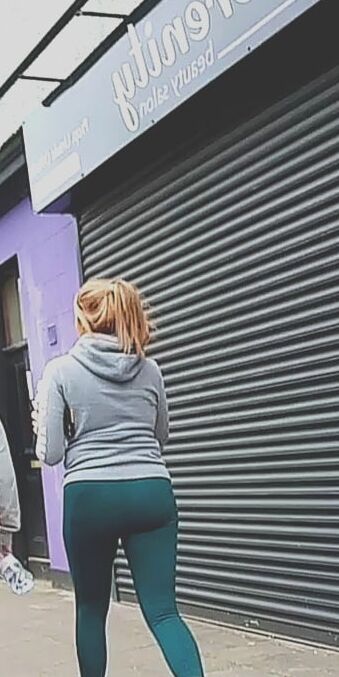 Big Ass In Leggings