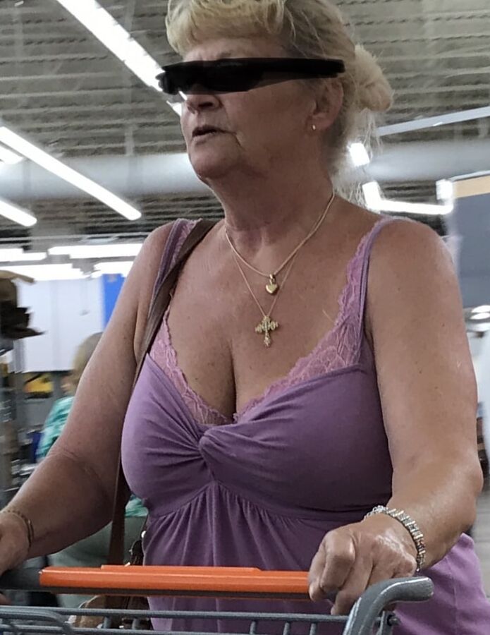 Shopping for tits