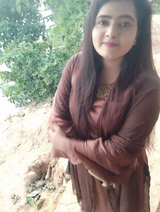 Hairy Married Bhabhi
