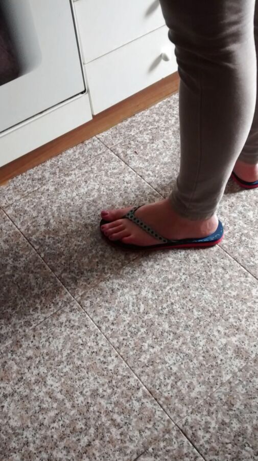 mia figlia con due sconosciuti