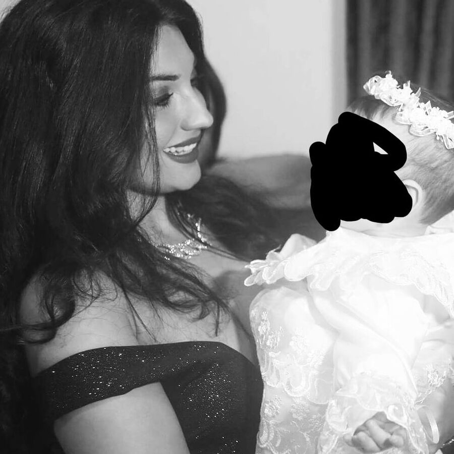 Married mom Sabrina (with pantyhose)
