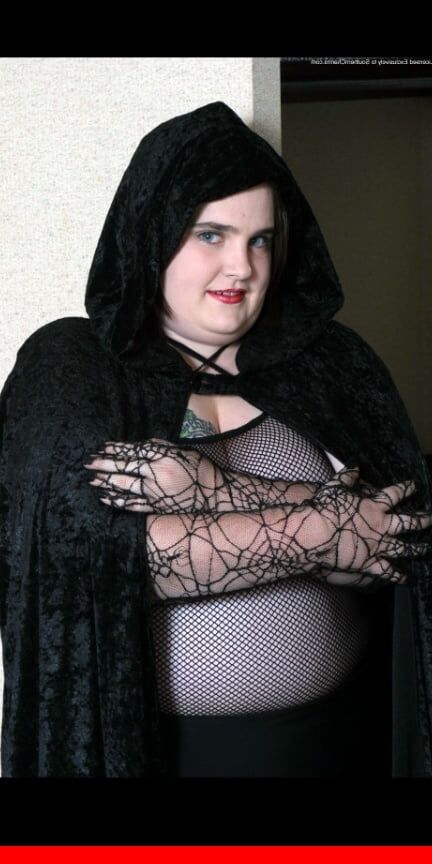 Hoodyman SSBBW . BBW Kaylee Mega post .