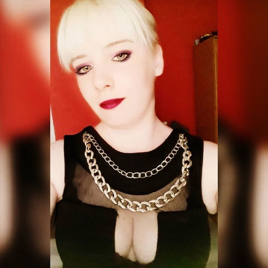 DOMINA