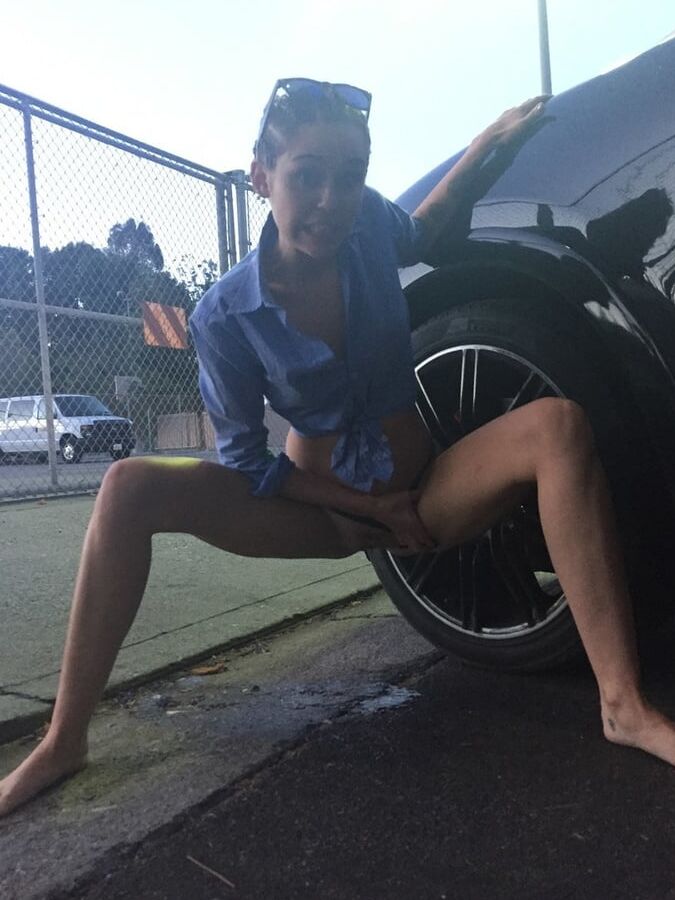 Leaked Pics-miley cyrus