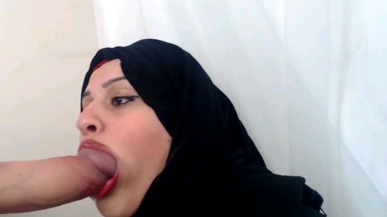 In period of Ramadan i suck my big dildo