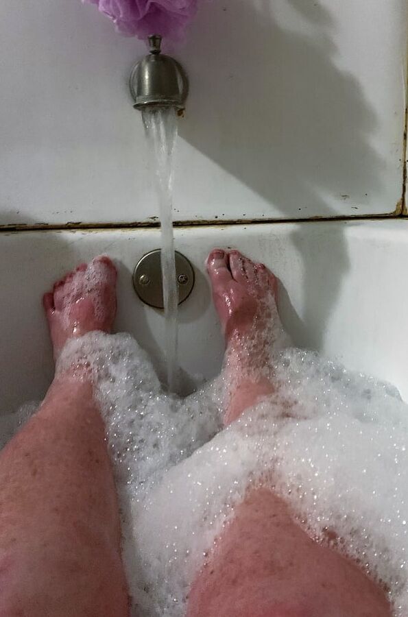 Sexy &amp; Chubby Legs