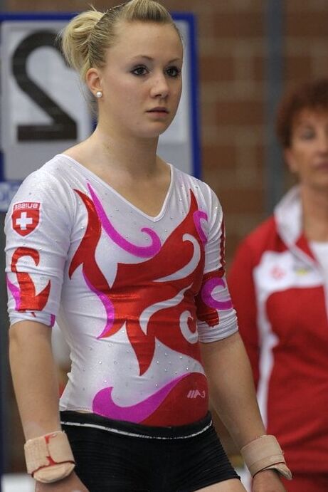 Ariella Kaeslin