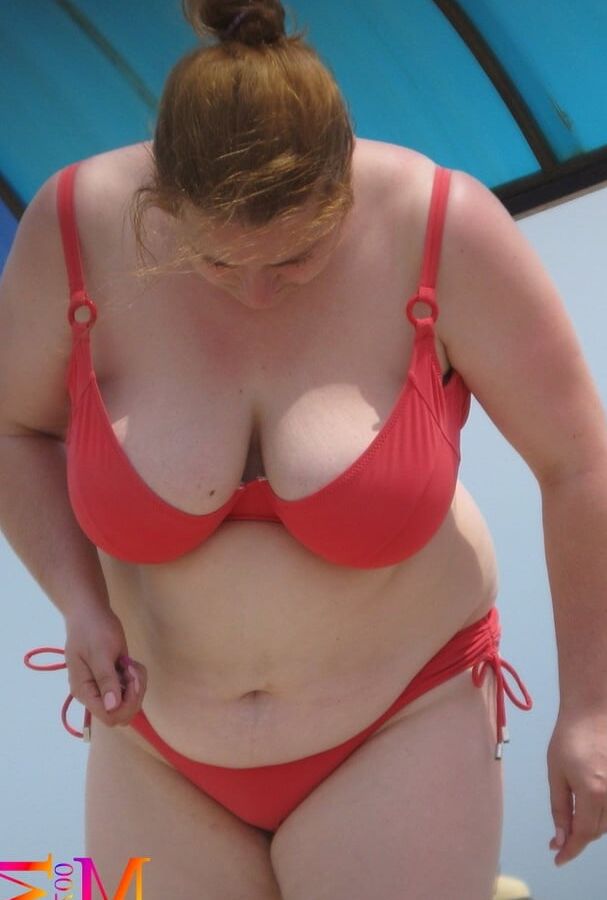Saggy Tits Granny and Milf Beach Voyeur (SAMPLES. MUST SEE!)