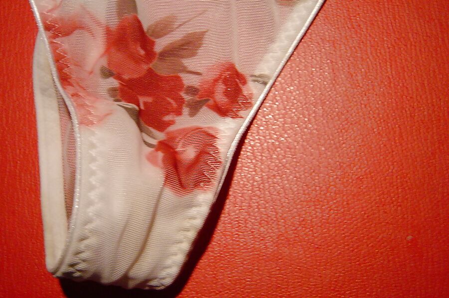 Pantie gussets