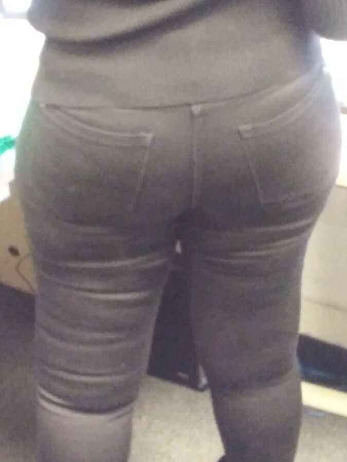 Just some phat asses