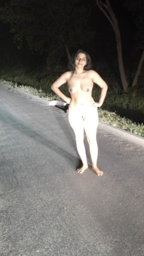 Bhabi Nude In Public Neha bhabhi brought her open breasts ri