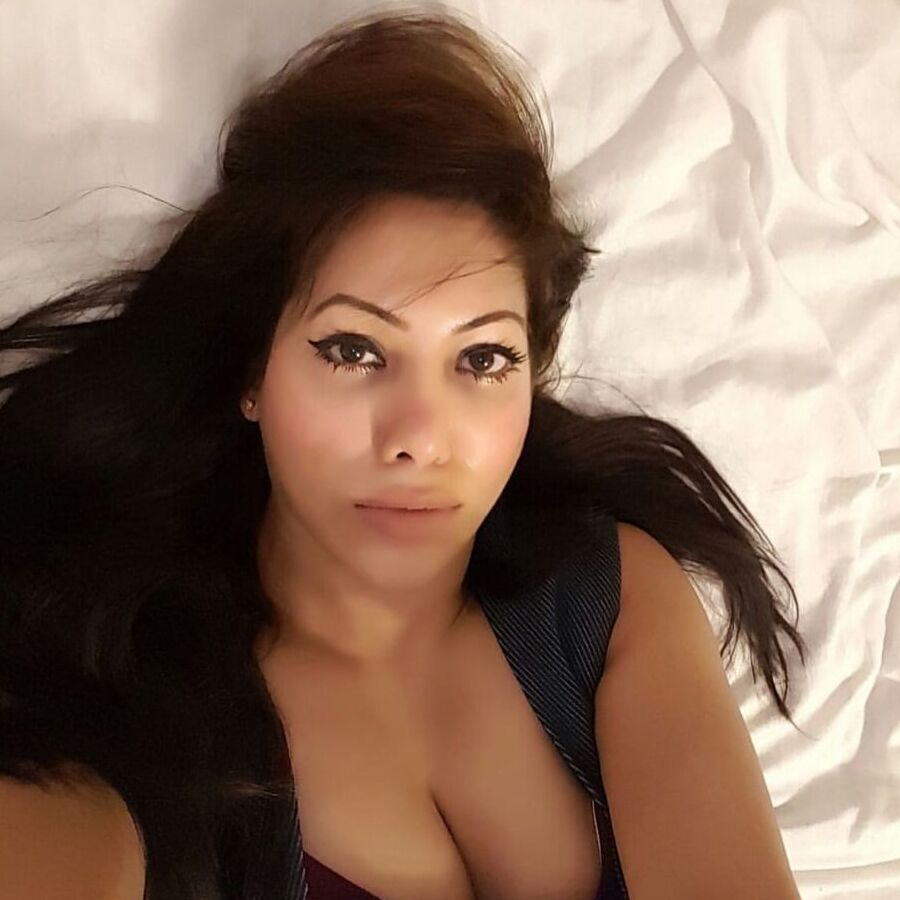 Mature desi slut