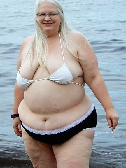 Bbw mix (Bikini)
