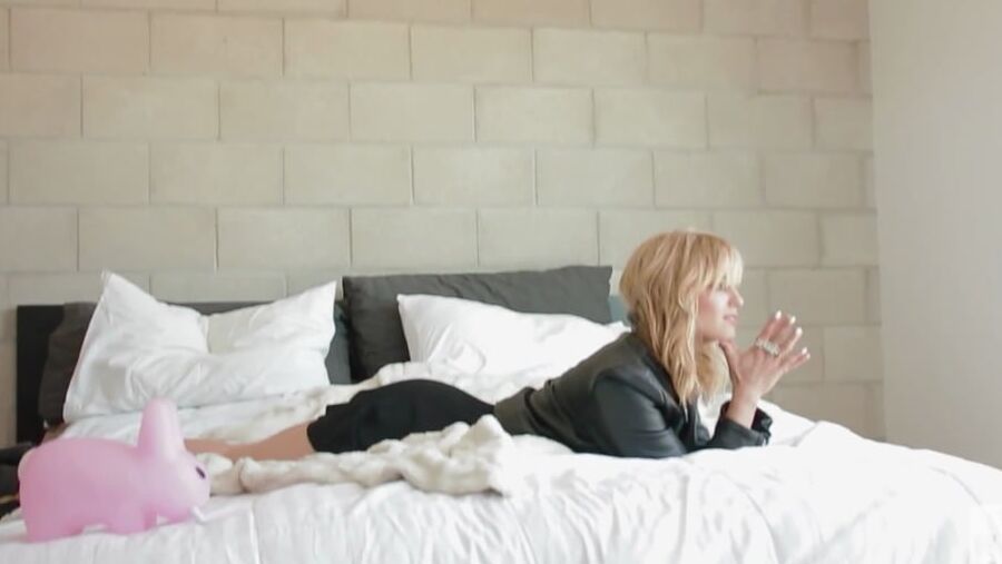 Dianna agron Blurred lines