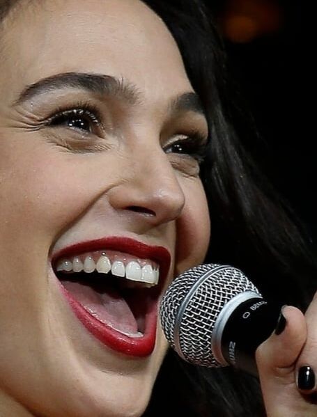 GAL GADOT
