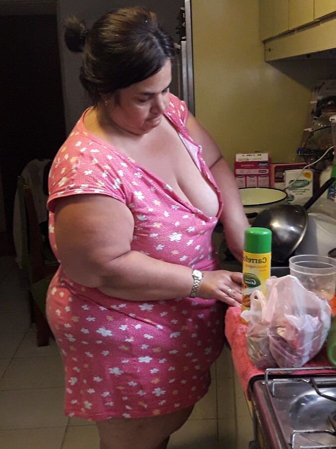 Bbw mix (Braless)