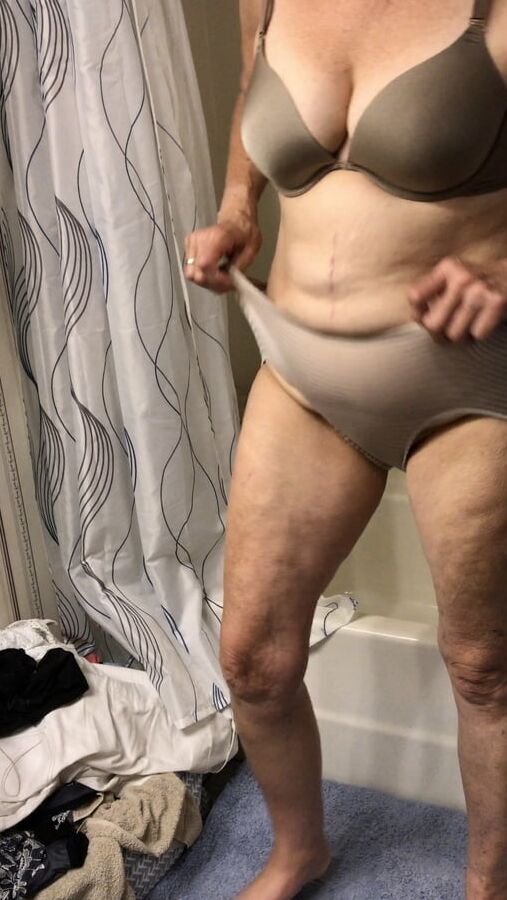 Grannies Pantys