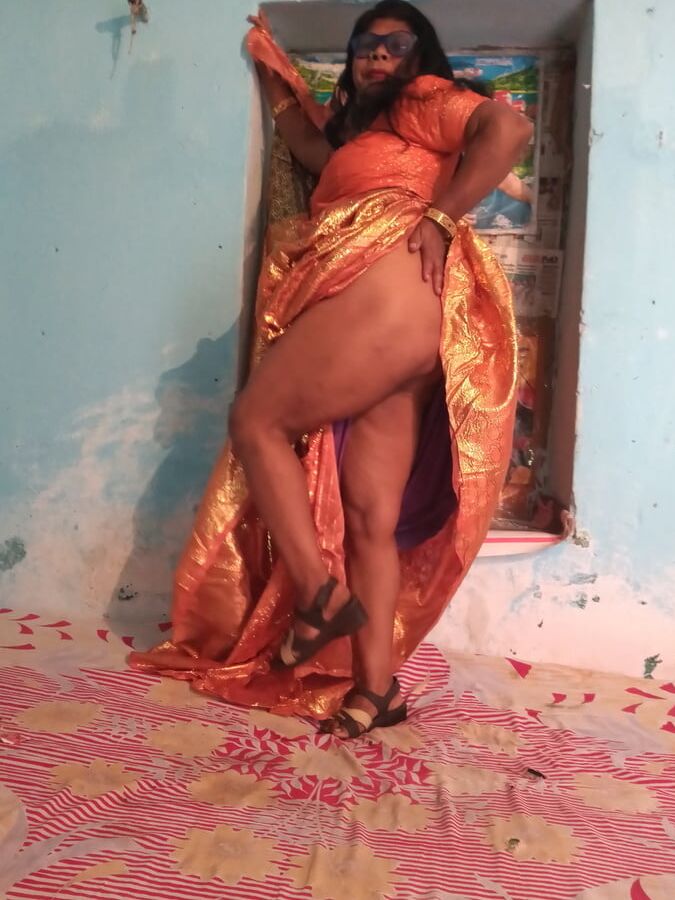 Hot sarees