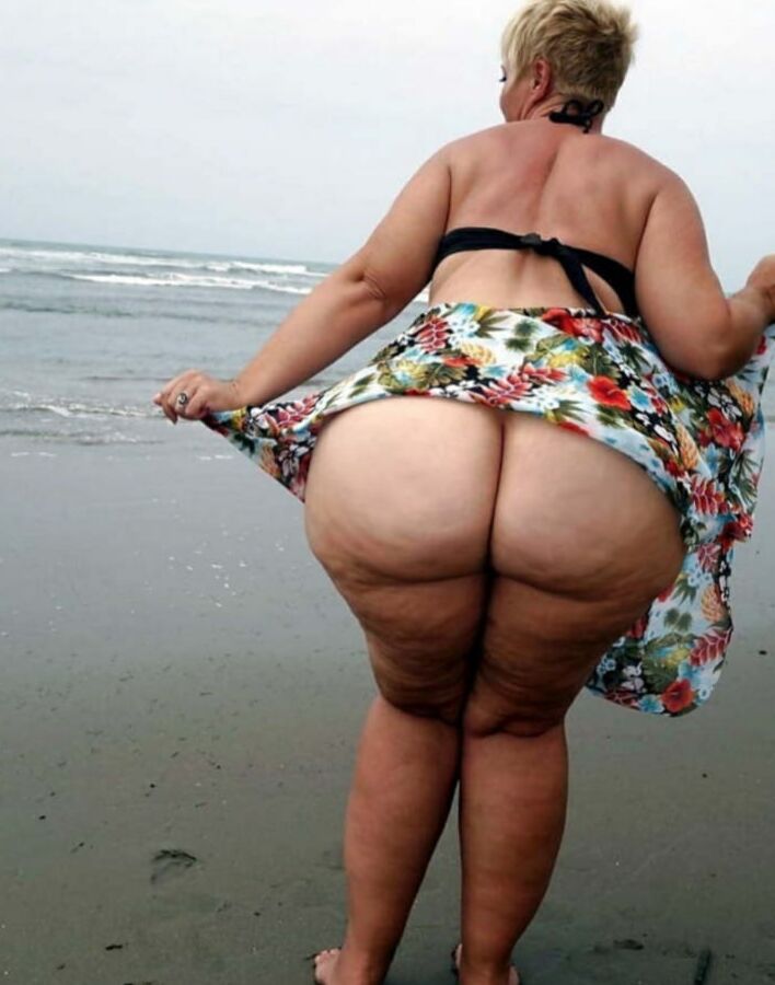 Mature Ass for Young Boys to fuck