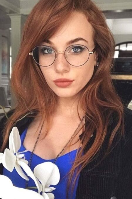 Jolie VI