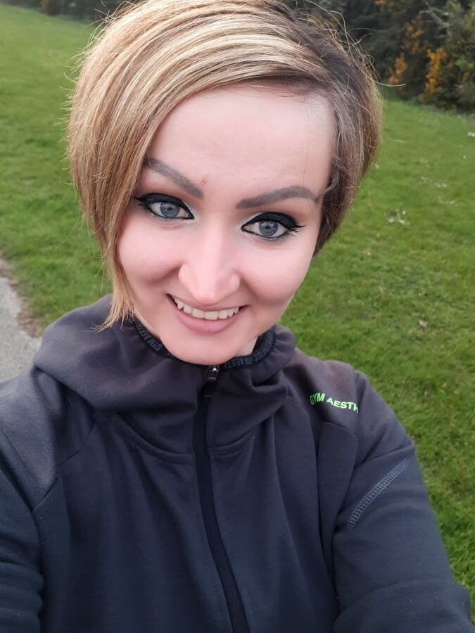 My foreign friend wife