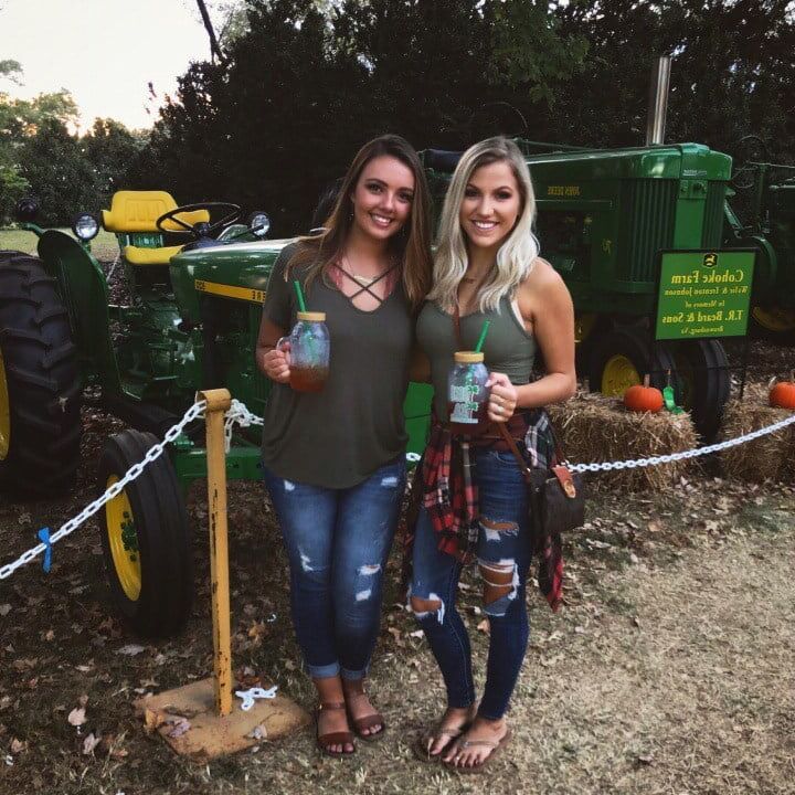 Attractive Virginia Girl And Armenian Mom Of